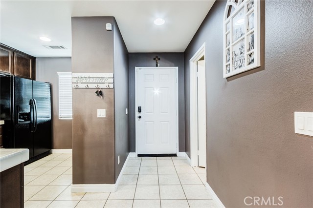 Detail Gallery Image 24 of 37 For 1445 Edelweiss Dr #C,  Beaumont,  CA 92223 - 3 Beds | 2/1 Baths