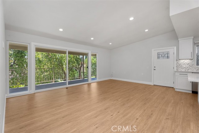 743 Avenida Majorca, Laguna Woods CA: https://media.crmls.org/medias/a48ad4fc-f57c-4440-ba2f-44c2b7ca1629.jpg