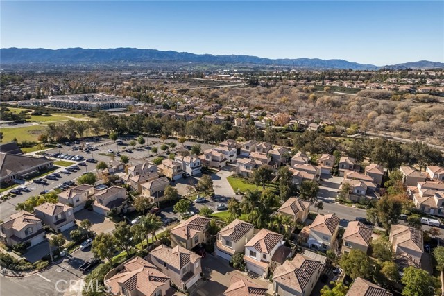 Detail Gallery Image 65 of 65 For 27839 Skycrest Cir #9,  Valencia,  CA 91354 - 2 Beds | 2/1 Baths