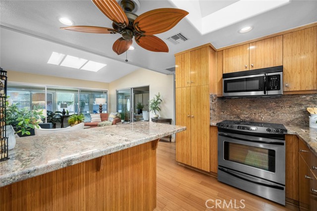 Detail Gallery Image 18 of 29 For 13520 El Dorado Dr 50b,  Seal Beach,  CA 90740 - 2 Beds | 1 Baths