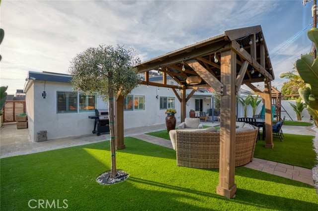 Detail Gallery Image 39 of 45 For 16782 Heritage Ln, Huntington Beach,  CA 92647 - 4 Beds | 2 Baths