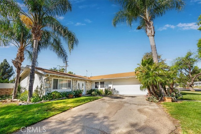 Front Image Thumbnail for CRSR26077362