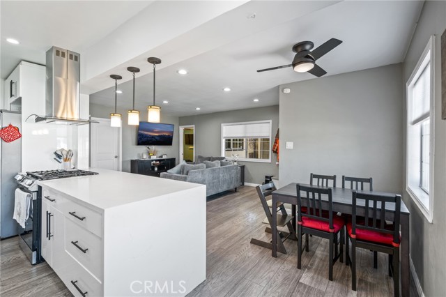 Detail Gallery Image 8 of 21 For 22702 Menlo Ave, Torrance,  CA 90502 - 3 Beds | 1 Baths