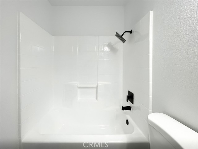 10779 Begonia Street, Adelanto CA: https://media.crmls.org/medias/a48c763e-7d24-4a53-b035-e72a4ace7b6e.jpg