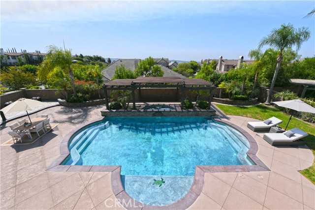 A48d64f5 8223 404e Acaa Bee7ccd8d736