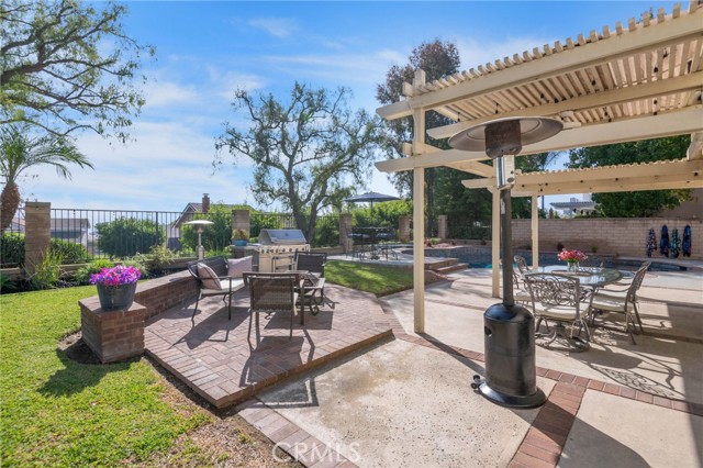 Detail Gallery Image 42 of 51 For 21162 via Lugo, Yorba Linda,  CA 92887 - 4 Beds | 3 Baths