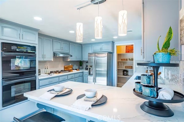 Detail Gallery Image 10 of 50 For 40202 Hillsborough Loop, Oakhurst,  CA 93644 - 3 Beds | 2 Baths