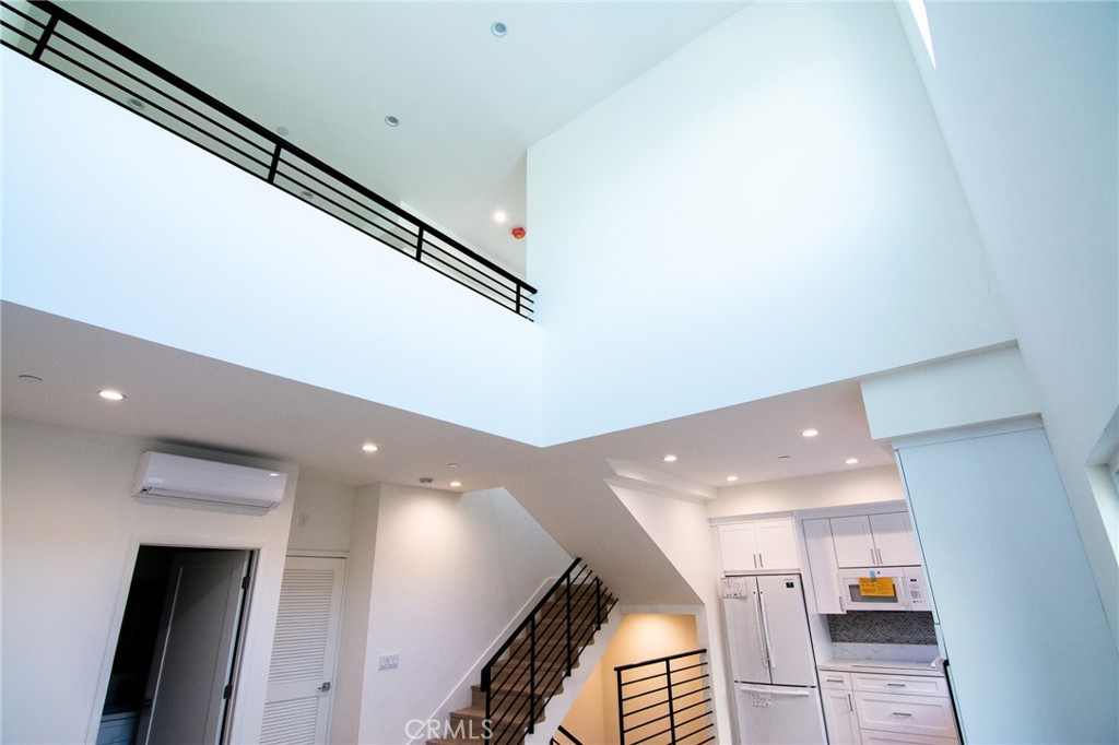 1187 Crenshaw Boulevard #102