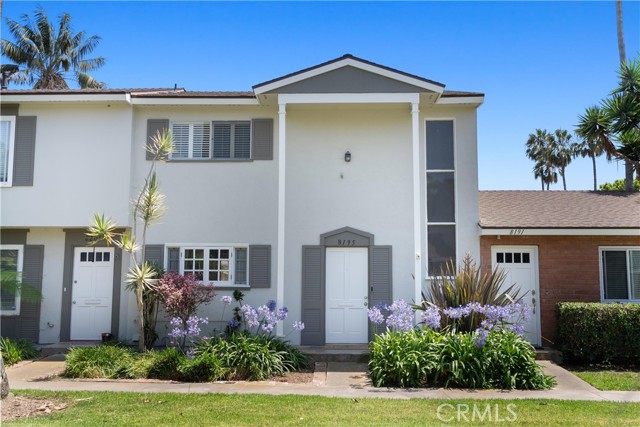 8195 Pawtucket Drive, Huntington Beach CA: https://media.crmls.org/medias/a48fe466-dd51-4f71-a888-33259f0718d8.jpg