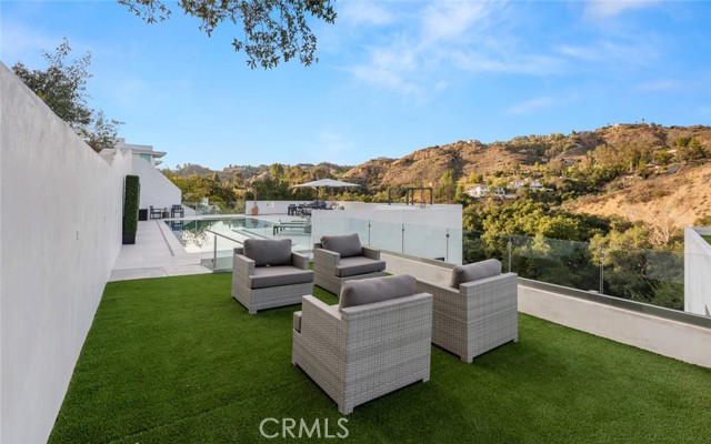 158 Bell Canyon Road, Bell Canyon CA: https://media.crmls.org/medias/a49221c8-6e1a-471e-8844-f95fb2c43d1d.jpg