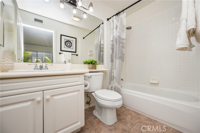 19692 Dorado Drive, Lake Forest CA: https://media.crmls.org/medias/a492a66a-cec7-47c4-8256-b114fbe884bd.jpg