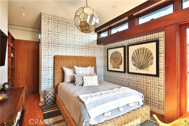 Detail Gallery Image 21 of 28 For 3124 the Strand, Hermosa Beach,  CA 90254 - 4 Beds | 6 Baths