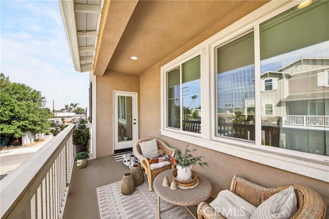 Detail Gallery Image 20 of 23 For 390 N Bellarose Way, Anaheim,  CA 92805 - 3 Beds | 2/1 Baths