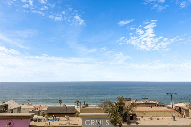 4104 Highland Avenue, Manhattan Beach, California 90266, 3 Bedrooms Bedrooms, ,3 BathroomsBathrooms,Residential,Sold,Highland,SB21194118