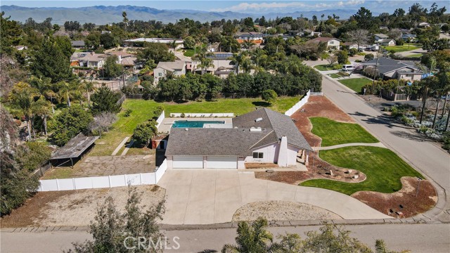 Detail Gallery Image 32 of 38 For 2135 Lake Marie Dr, Santa Maria,  CA 93455 - 5 Beds | 3 Baths