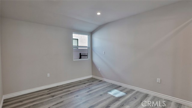 Detail Gallery Image 24 of 74 For 210 N Sparks St, Burbank,  CA 91506 - – Beds | – Baths