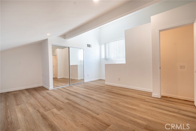 Detail Gallery Image 18 of 21 For 6155 Reseda Blvd #4,  Tarzana,  CA 91335 - 3 Beds | 2 Baths