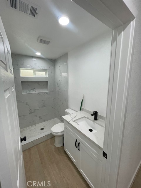 Detail Gallery Image 16 of 41 For 1320 Jacqueline, Pomona,  CA 91768 - 5 Beds | 4 Baths