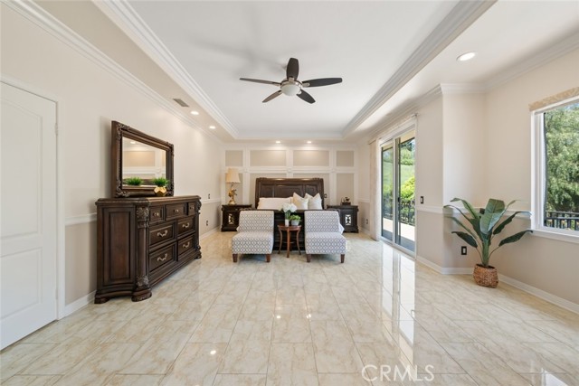 Detail Gallery Image 16 of 27 For 18501 Calle Vista Cir, Porter Ranch,  CA 91326 - 4 Beds | 4 Baths