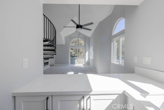 Detail Gallery Image 7 of 24 For 26954 Flo #346,  Canyon Country,  CA 91351 - 3 Beds | 2 Baths