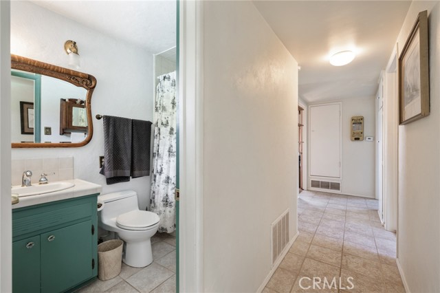 1 Bridle Lane, Rancho Palos Verdes, California 90275, 3 Bedrooms Bedrooms, ,1 BathroomBathrooms,Residential,Sold,Bridle,SB22113109