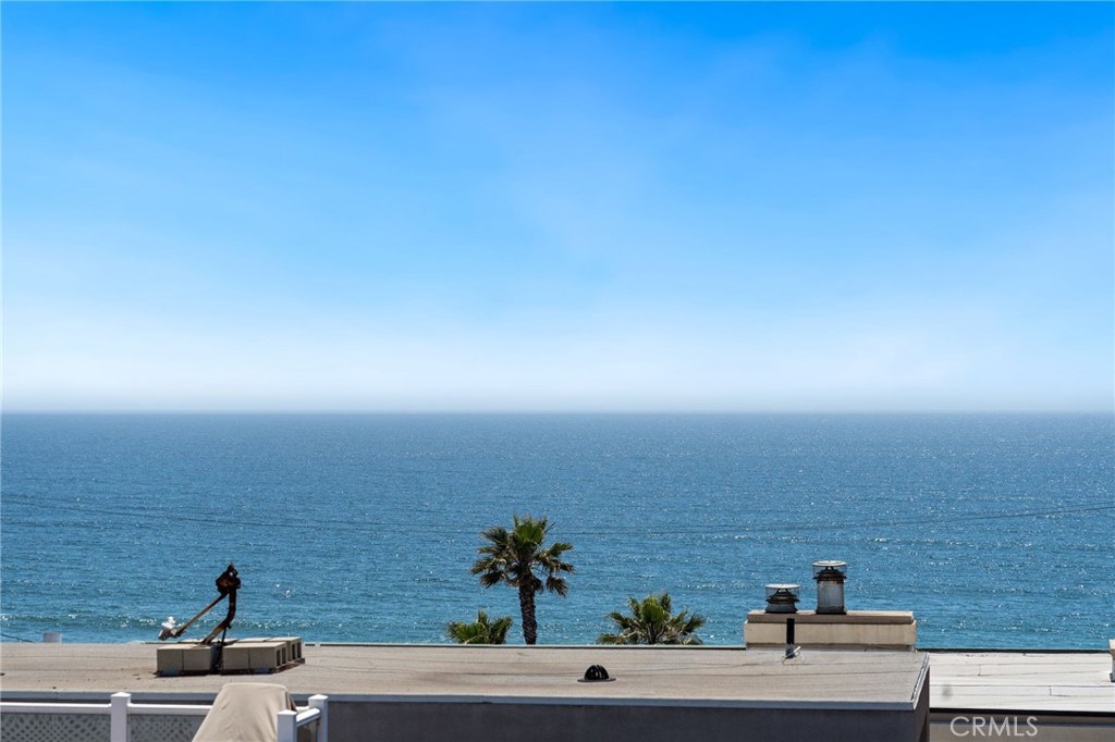 https://media.crmls.org/medias/a497ec80-12cf-4038-b3b0-5e33280e9acf.jpg?preset=X-Large