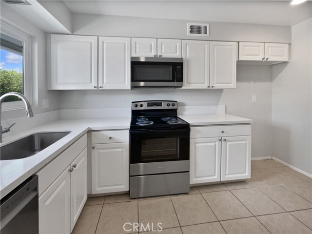 Image 11 of 22 For 25802 Sandy Lodge Road