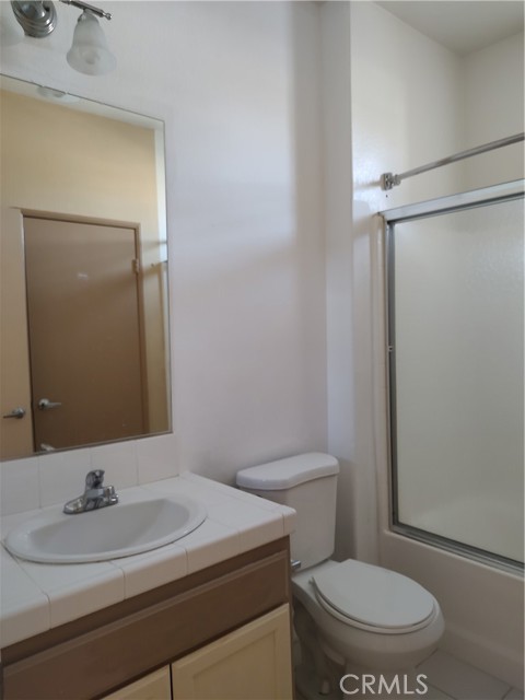 Detail Gallery Image 13 of 29 For 65565 Acoma #43,  Desert Hot Springs,  CA 92240 - 2 Beds | 2 Baths