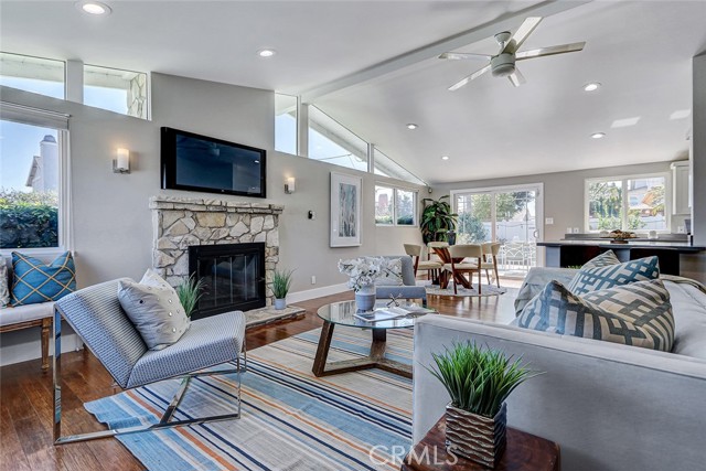 Detail Gallery Image 6 of 40 For 2230 Curtis, Redondo Beach,  CA 90278 - 3 Beds | 2 Baths