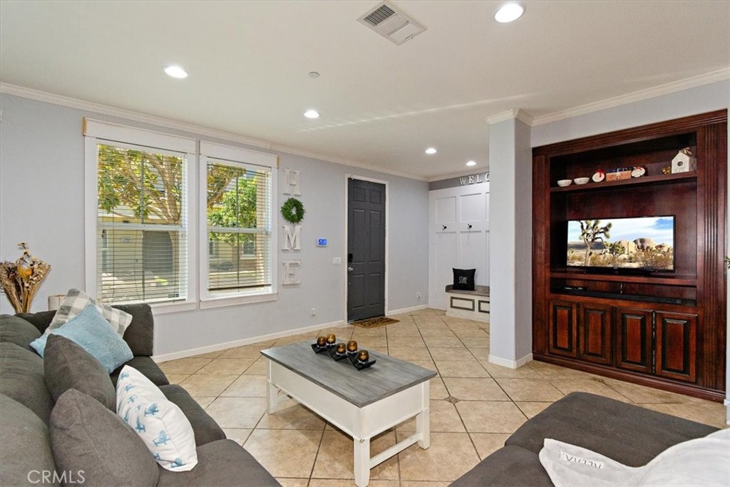 12463 Travanca Lane, Eastvale, CA 91752