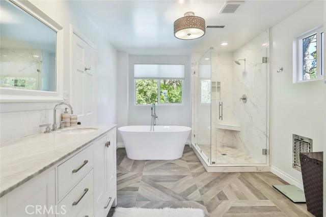 Detail Gallery Image 21 of 40 For 28241 Foothill Drive, Agoura Hills,  CA 91301 - 6 Beds | 4 Baths