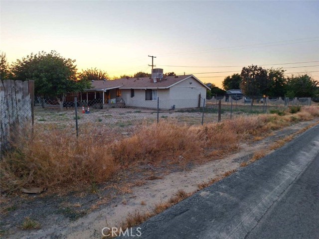 Detail Gallery Image 7 of 10 For 10156 E Avenue R10, Littlerock,  CA 93543 - 3 Beds | 2 Baths