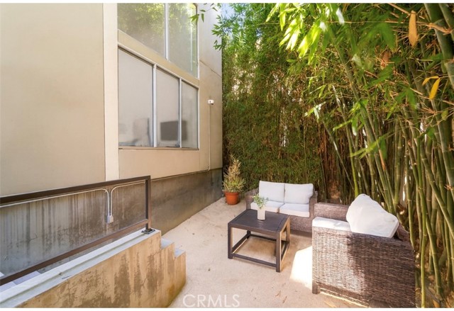 Detail Gallery Image 24 of 27 For 1040 N Curson Ave #3,  West Hollywood,  CA 90046 - 3 Beds | 3 Baths