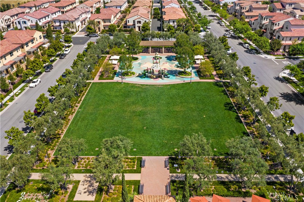https://media.crmls.org/medias/a49effdf-7736-4653-be85-e6cddaa6b8cf.jpg?preset=X-Large