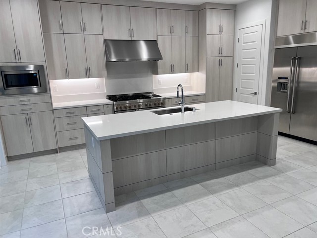 200 Orange Grove, Lake Forest CA: https://media.crmls.org/medias/a49f1aa1-cef0-46bb-a066-6ae3bc2044ee.jpg