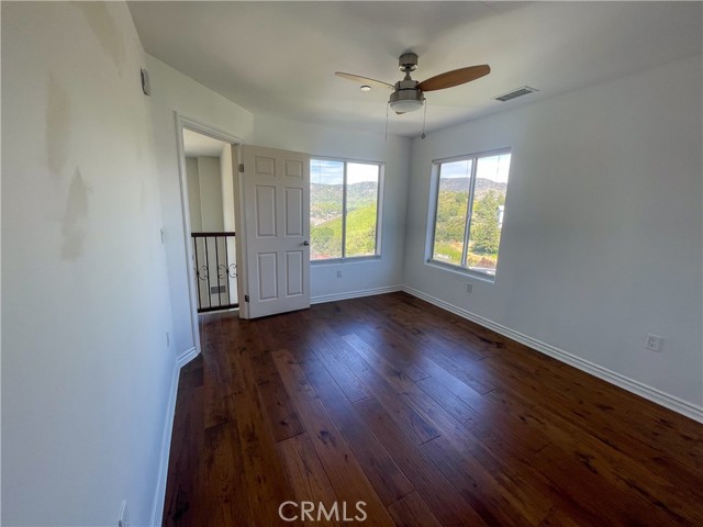 1259 Gonzales Road, Simi Valley CA: https://media.crmls.org/medias/a49f2b3b-b159-46e0-aeed-1b3c656674f7.jpg