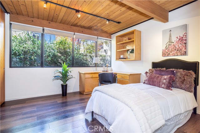 Detail Gallery Image 22 of 44 For 17442 Horace St, Granada Hills,  CA 91344 - 3 Beds | 3 Baths