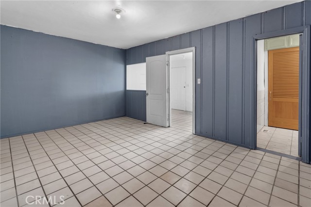 1007 E Kay Street, Compton CA: https://media.crmls.org/medias/a4a129cc-e525-40f6-9836-5f775a1a0211.jpg