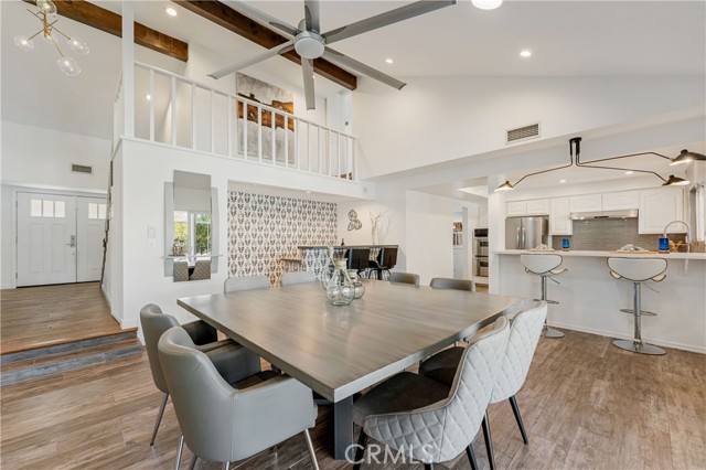 16267 Barneston Street, Granada Hills CA: https://media.crmls.org/medias/a4a2b6e9-c319-47f5-bfb0-e5224f7e7101.jpg