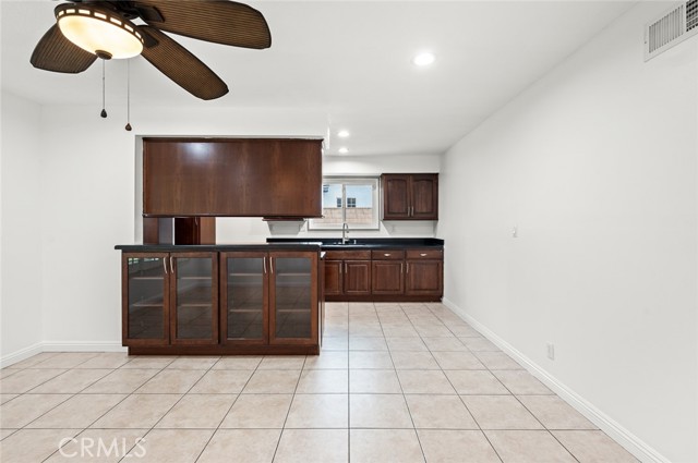 Detail Gallery Image 10 of 44 For 572 E Ghent St, San Dimas,  CA 91773 - 3 Beds | 2 Baths