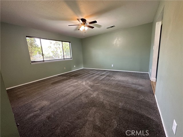 Detail Gallery Image 13 of 24 For 3203 Shamrock Ave, Merced,  CA 95340 - 3 Beds | 2 Baths