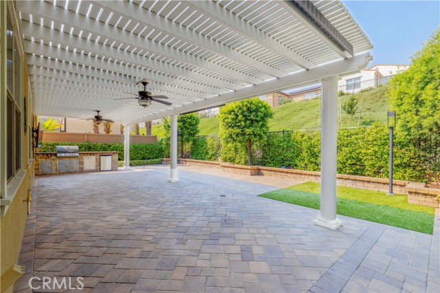 23 Vivido Street, Rancho Mission Viejo CA: https://media.crmls.org/medias/a4a49d76-a830-44aa-83e5-f50383771a1f.jpg
