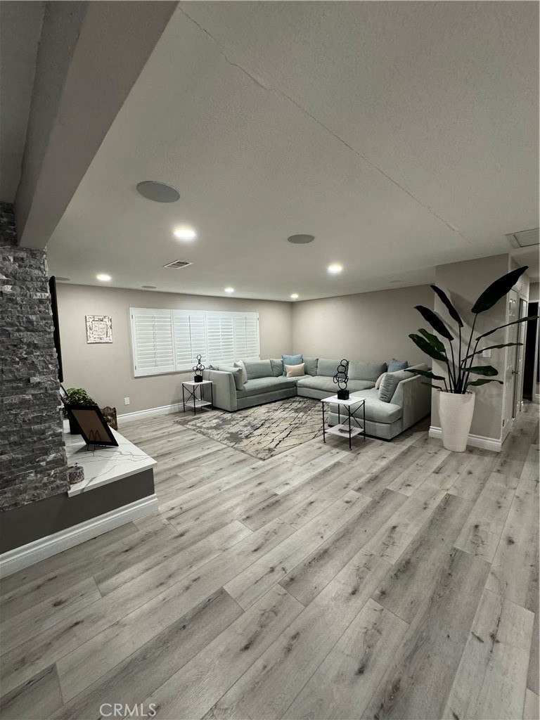 MLS #CV25049717 image #10