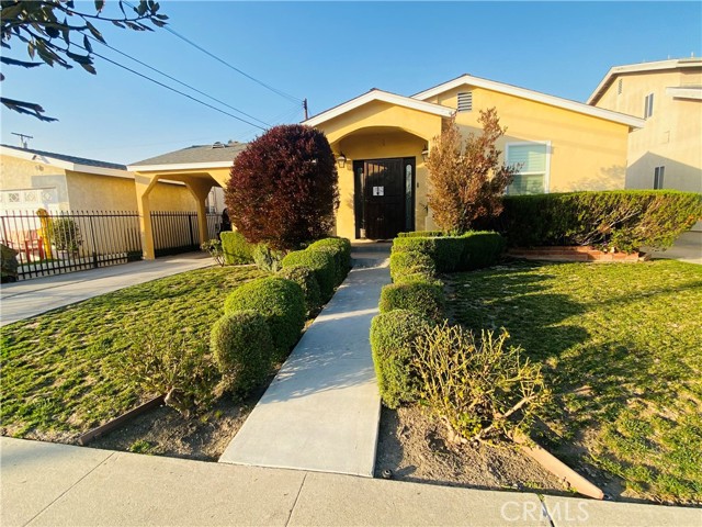 Detail Gallery Image 1 of 1 For 1409 W 133rd St, Compton,  CA 90222 - 4 Beds | 2 Baths
