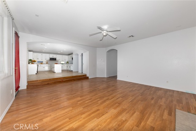 Detail Gallery Image 15 of 48 For 9868 Maple Ct, Adelanto,  CA 92301 - 4 Beds | 3 Baths