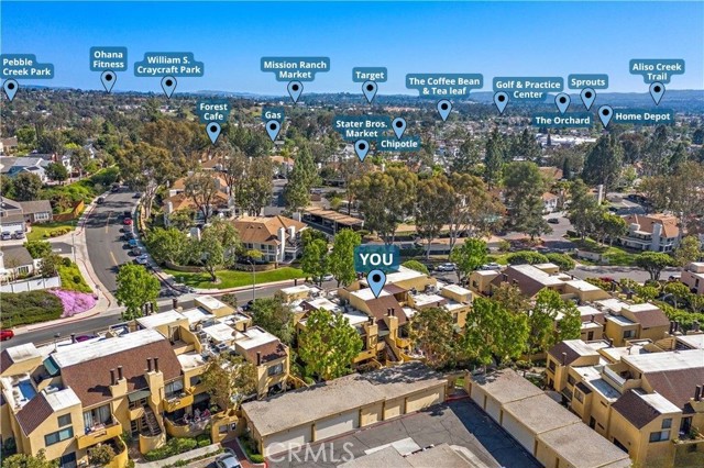 25712 Le Parc, Lake Forest CA: https://media.crmls.org/medias/a4a5d355-0d0e-450b-8c6e-8fb242eb4cf8.jpg