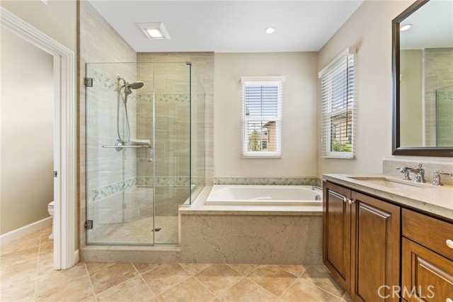 126 Baja, Irvine CA: https://media.crmls.org/medias/a4a640ef-6986-4107-9020-d2505aefb2ad.jpg