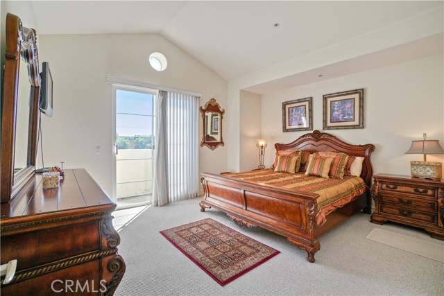 Detail Gallery Image 16 of 32 For 14343 Burbank Bld #301,  Sherman Oaks,  CA 91401 - 3 Beds | 2 Baths