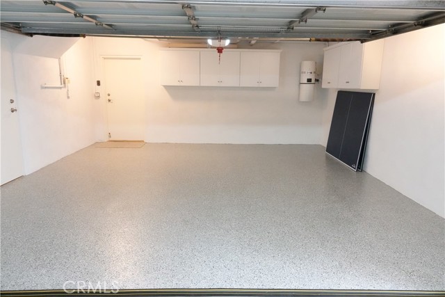 11974 Mayfield Avenue, Los Angeles CA: https://media.crmls.org/medias/a4a68f91-466b-435c-b4bc-bbda122ddb85.jpg