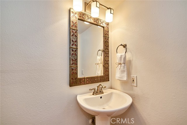 4725 Cardena, Yorba Linda CA: https://media.crmls.org/medias/a4a73af9-203c-4ebf-9b25-7387e5eeb7b1.jpg